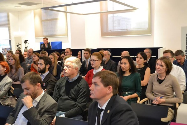 AGM November 2013.2.jpg AGM November 2013.2.jpg